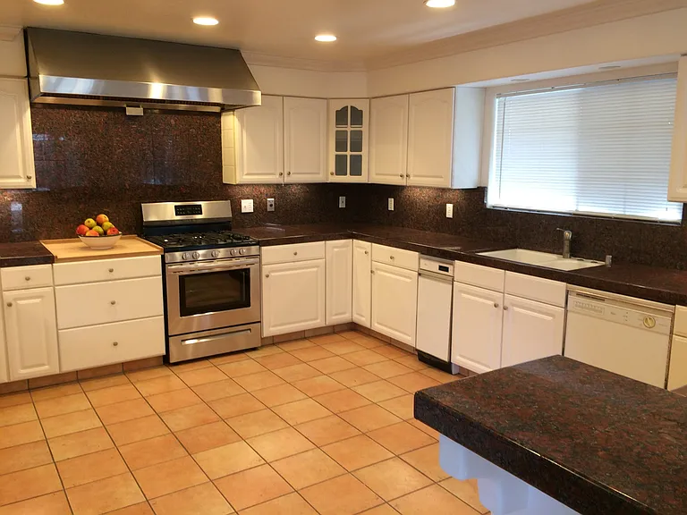 2157 Trapani Cir — Photo 10