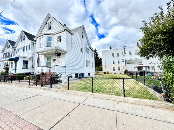 8 Lake Ave #1, Clifton, NJ 07011