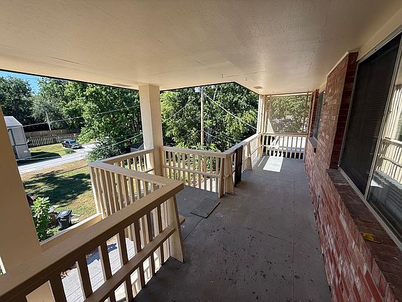5th image of 801 N Ann St APT 10