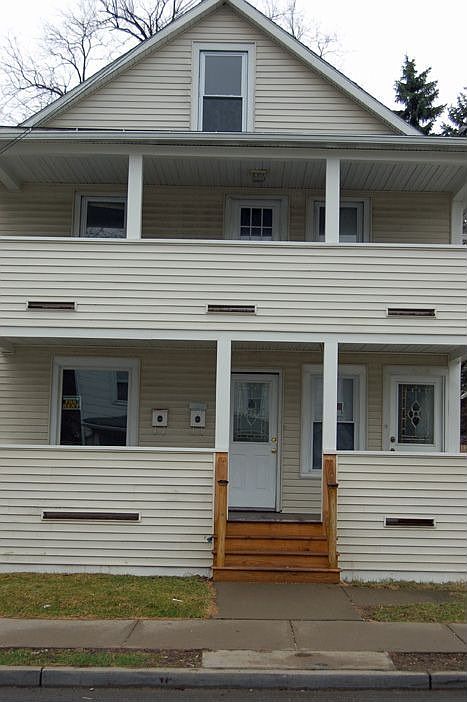 Front Entrance Porch