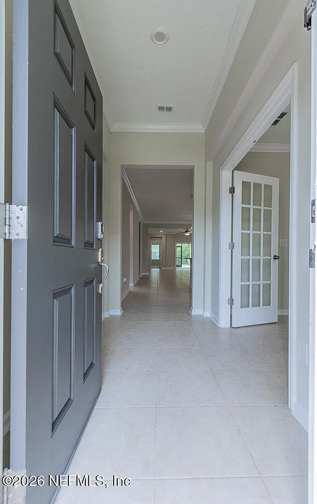 5 bed, 3.0 bath, 2666 sqft, $3,700 — Photo 4
