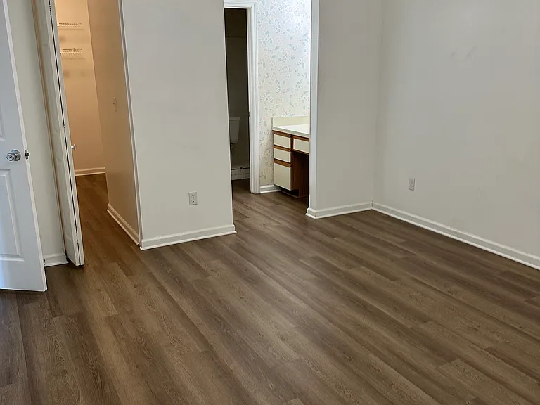 2065-7623 Baymeadows Cir W — Photo 23