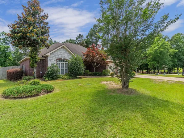 105 Morrell Cir, Hattiesburg, MS 39402