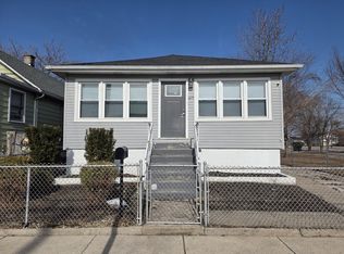 1127 164th Pl, Hammond, IN 46320