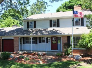 1633 Millbank St SE, Grand Rapids, MI 49508