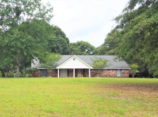 215 Maple Ln, Deridder, LA 70634