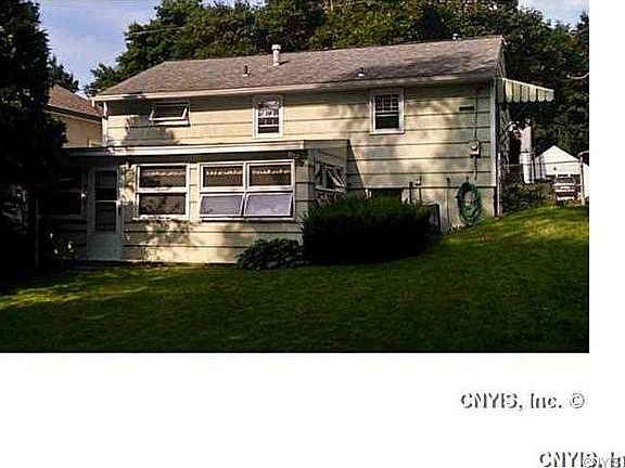 3rd image of 110 McClennan Dr