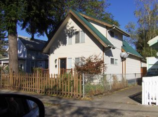 9107 SE Reedway St, Portland, OR 97266