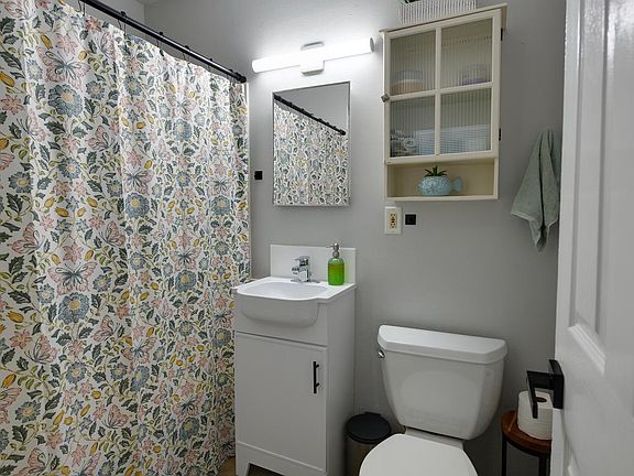 4th image of 4625 W Parkland AVENUE