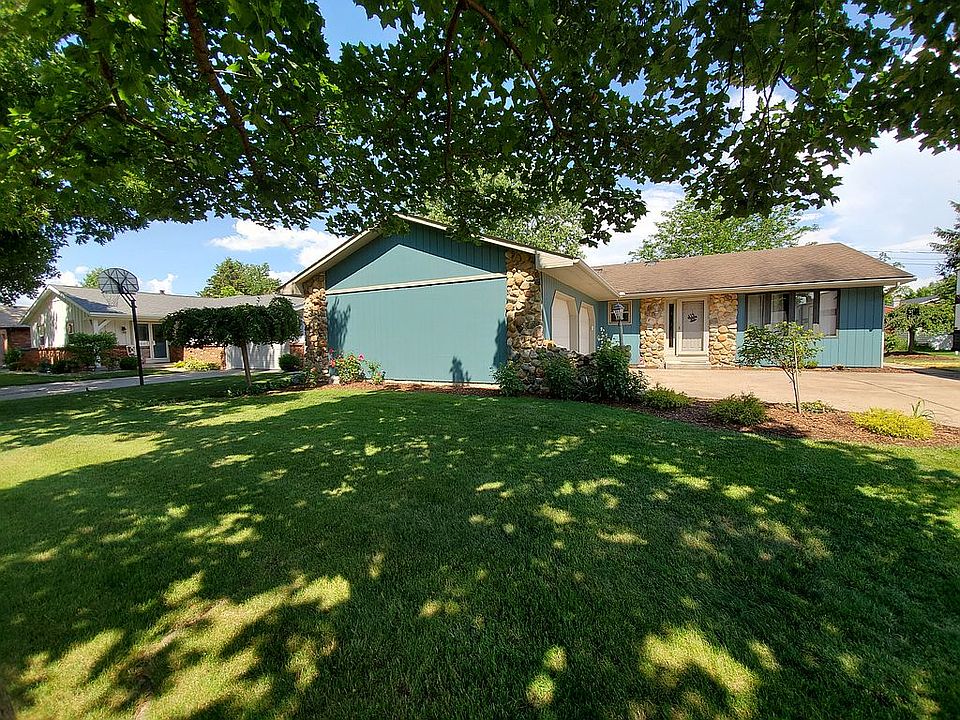 1st image of 60 Joliette Dr