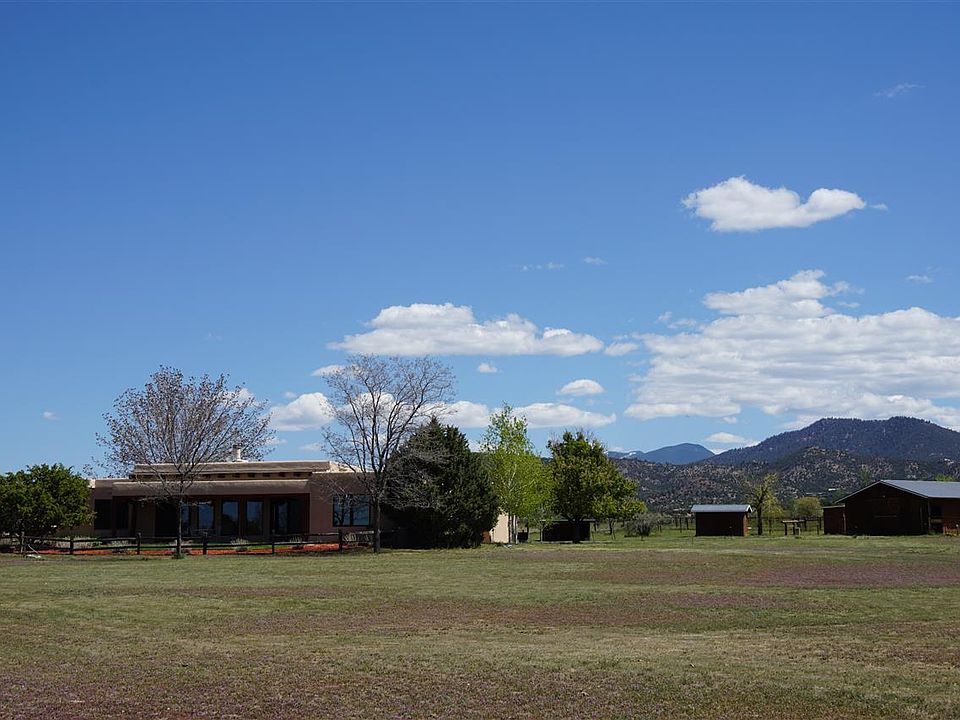 1st image of 33 Arroyo Hondo Trl #A