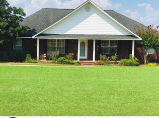 156 Willow Ridge Cir, Thomasville, GA 31757