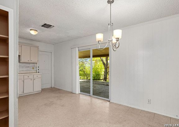 5th image of 5231 Silvertip Dr