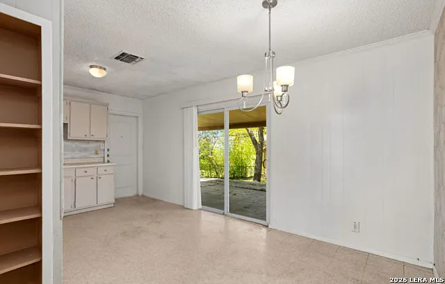 5231 Silvertip Dr — Photo 5