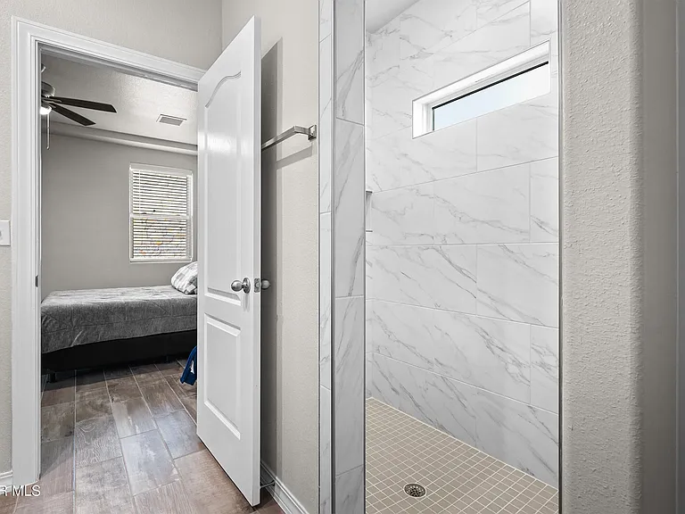 7437 Schweitz Ct — Photo 31