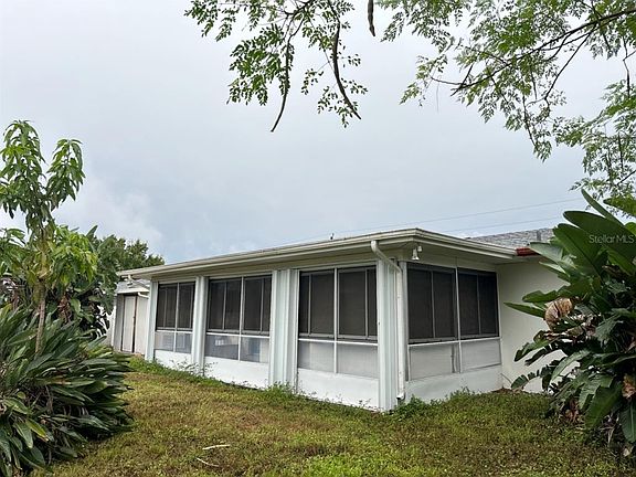 5th image of 22201 OLEAN BOULEVARD