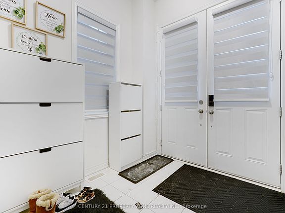 3rd image of 25 Hashmi Pl