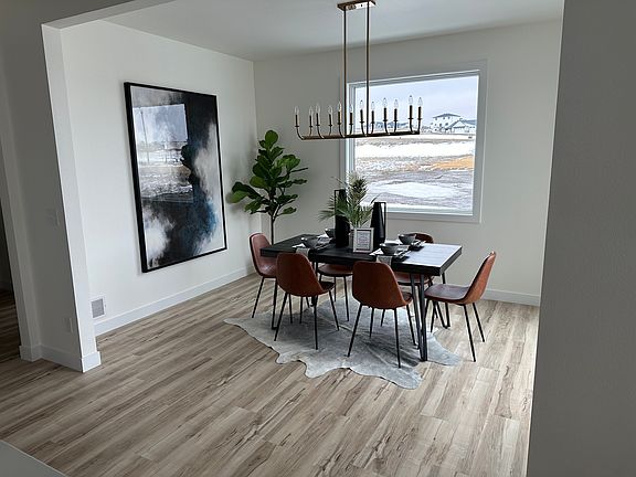 5th image of 1910 Frisco Way
