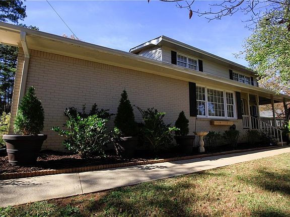 3rd image of 4830 W Lake Way