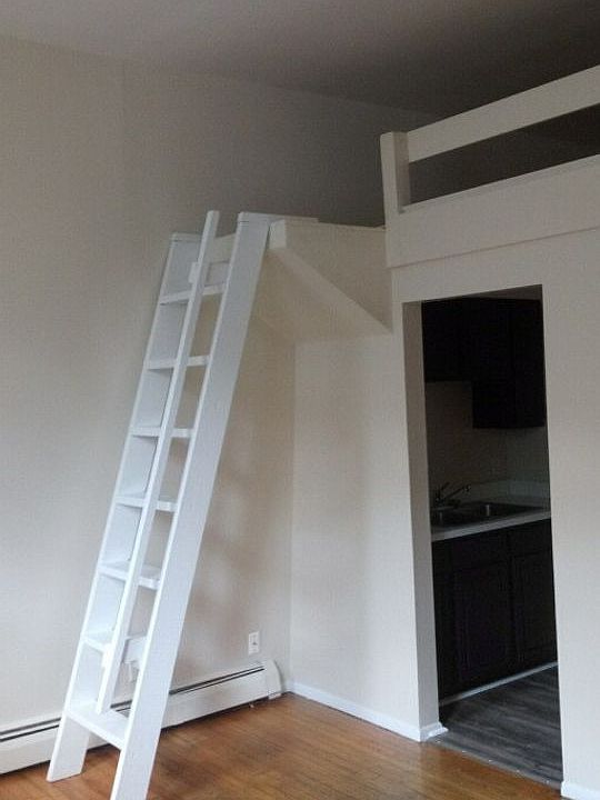 1st image of 906-12 Morris St #5