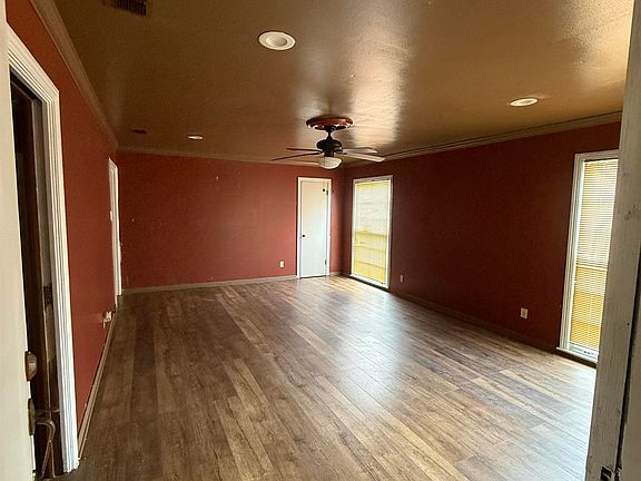 4th image of 311 McNee Dr
