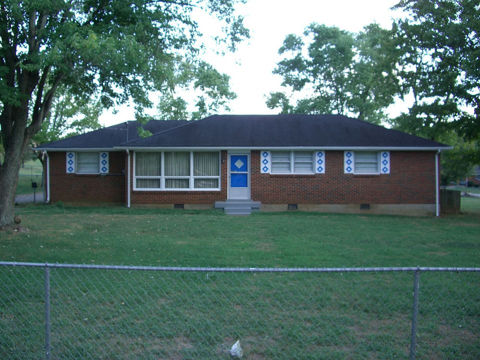 2931 Hillhurst Drive