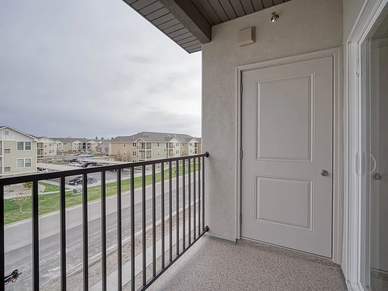 Eden Apartments — Photo 109