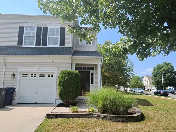 64 Meadow Cir, Mays Landing, NJ 08330