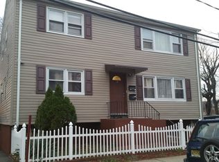 33 Oxford St, Paterson, NJ 07522