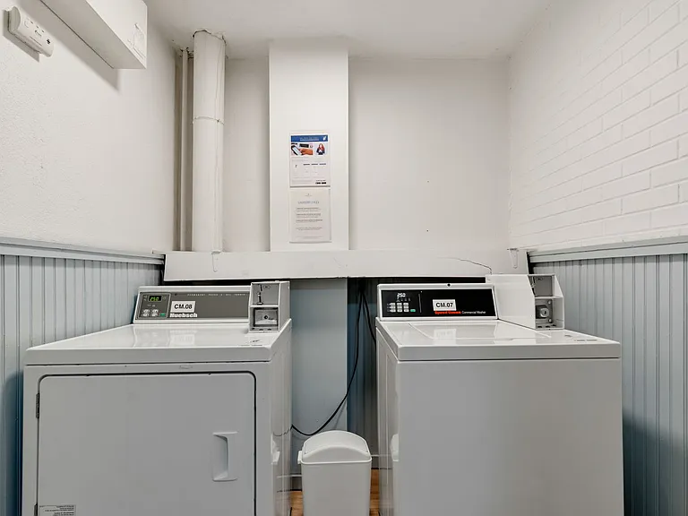 741 E 7th St #37 — Photo 14