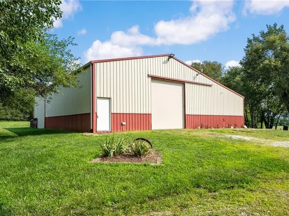 9664 Highway 92 #K, Mc Louth, KS 66054