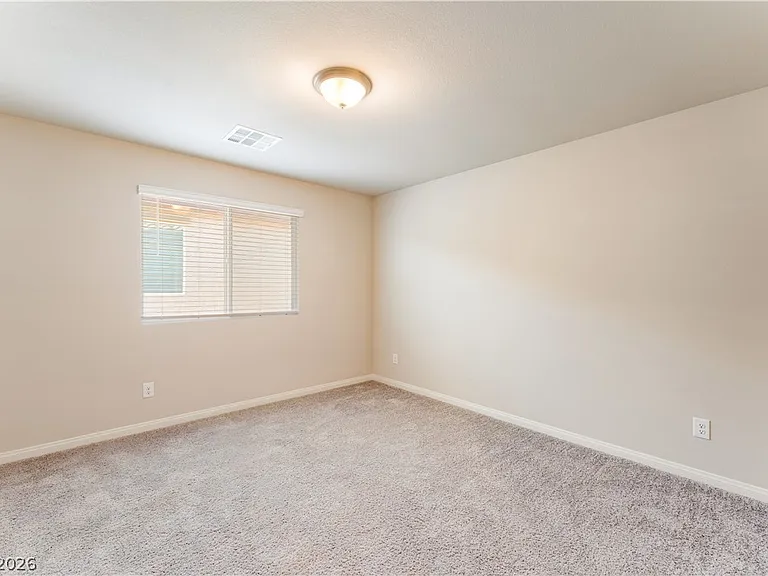 3811 Andorian Ave — Photo 32