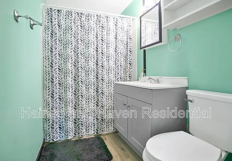 218 Dennis Ave — Photo 5