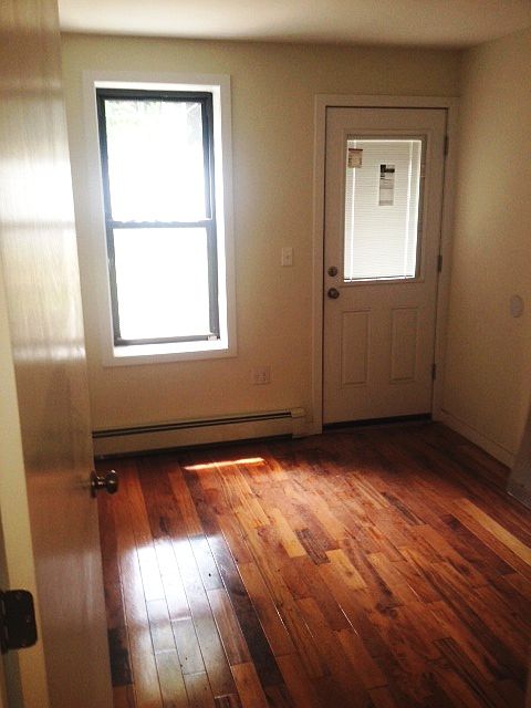 2nd image of 810 Greene Ave APT 3