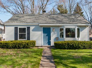 606 Pleasant Ave, Kalamazoo, MI