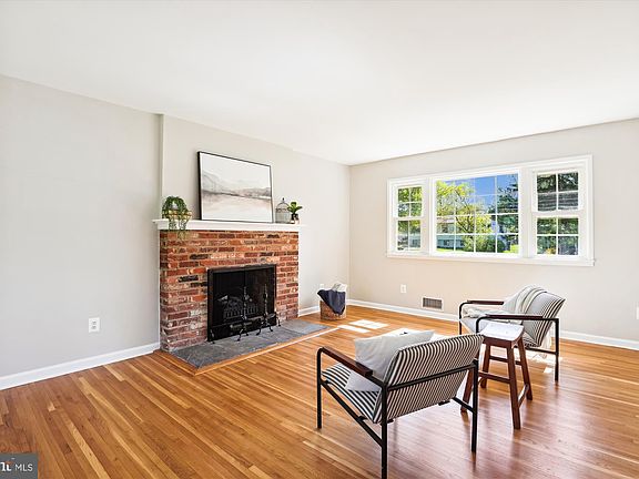 5th image of 5120 Ampthill Dr