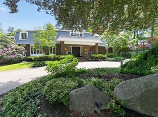 1 Grist Mill Ln, Hingham, MA 02043