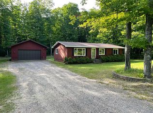 625 Miller Rd, Gwinn, MI 49841