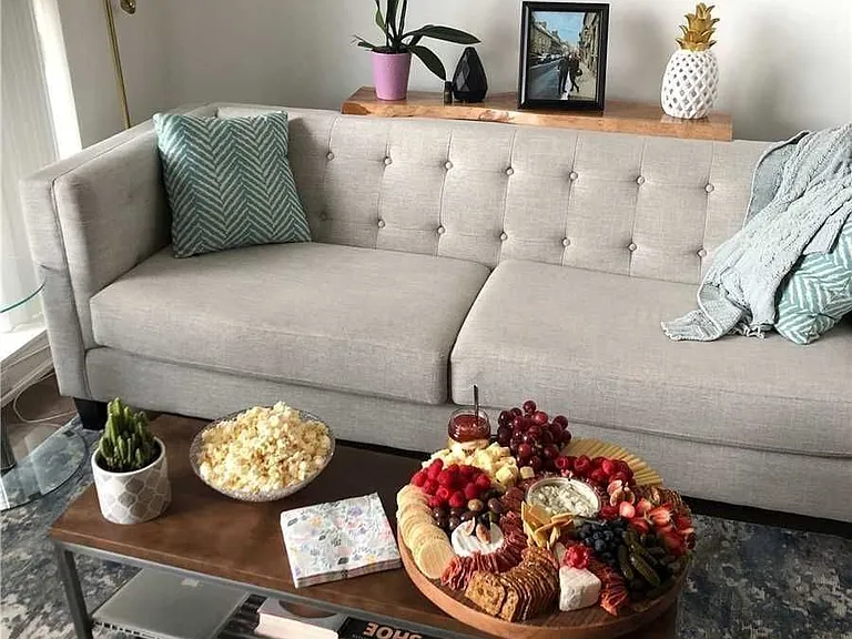 51 E Liberty St #1217 — Photo 3