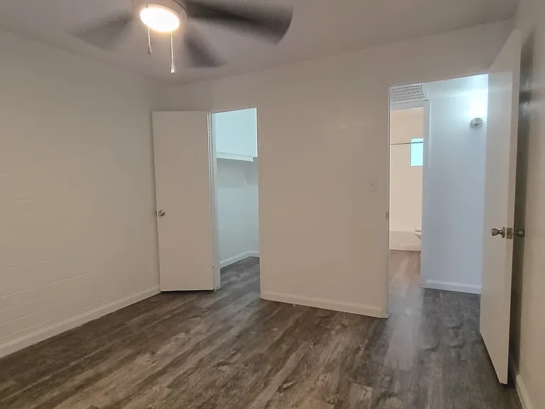 4917 E Willetta St #7B — Photo 9
