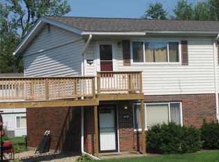 5310 Godfrey Rd APT 24, Godfrey, IL 62035