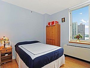 4th image of 1760 2nd Ave APT 18B