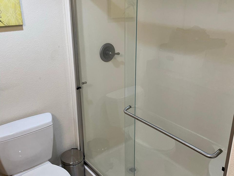 1st image of 450 N Arlington Ave Unit 606
