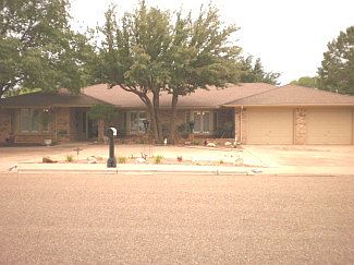 1st image of 104 Parkwood Ln