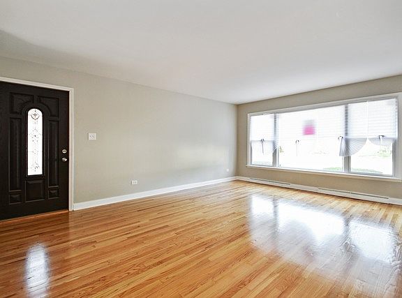 2nd image of 16660 S Park Ave