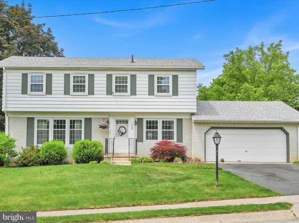 2705 Merritt Pkwy, Reading, PA 19609