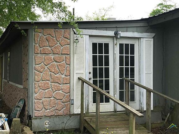 2nd image of 2417 N Fm 312