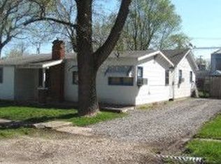 101 Oklahoma Ave, Clark, MO 65243