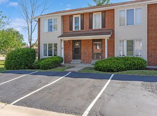 2108 Friendship Ct, Florissant, MO 63031