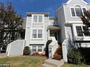 6105 Stonepath Cir, Centreville, VA 20120